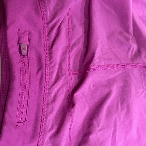 Athleta Girl Run the World 3” Short medium/8-10 Jazzy Purple - Picture 5 of 6